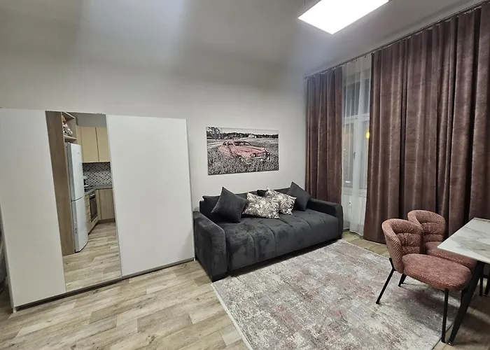 Kompletne Vybaveny S Loznici V Centru U Divadla #homevibes50 Lägenhet