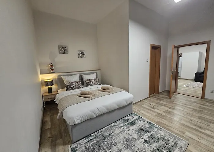 公寓 Kompletne Vybaveny S Loznici V Centru U Divadla #homevibes50 *